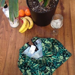 H&M Jungle Print Mini Skirt🍃